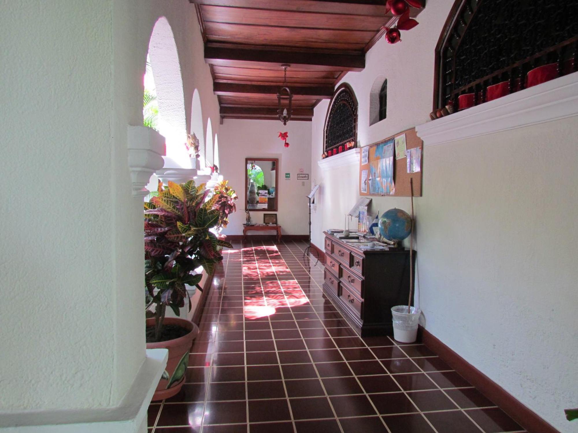 Hotel Villa Serena Escalon San Salvador Bagian luar foto